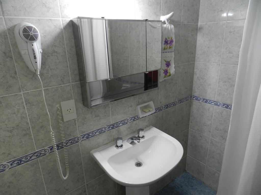 Hotel Colon Posadas Ngoại thất bức ảnh