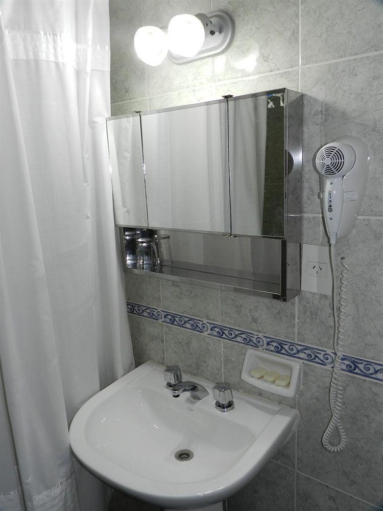 Hotel Colon Posadas Ngoại thất bức ảnh